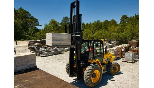 rough-terrain-forklift-construction